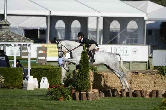 HC-8-26-12-AllisonToffolon-ClassAction-HtrDrby-9566-DDeRosaPhoto