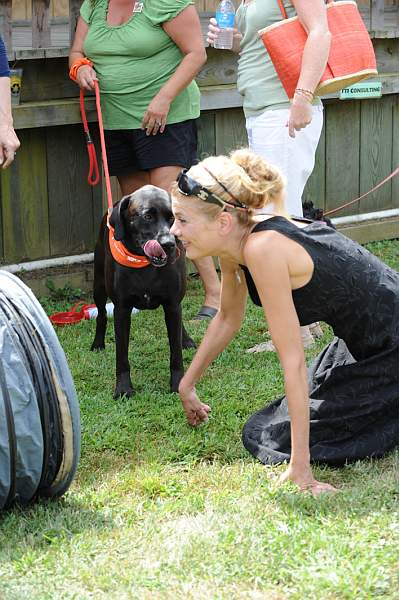 HC09-8-23-09-Celebrity-Dogs-0122-DDeRosaPhoto.jpg
