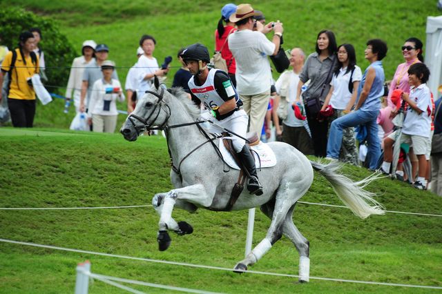 HKEV-8-11-08-0853-Joe Meyer-Snip-NZL-DeRosaPhoto.jpg