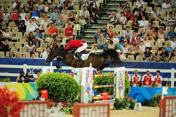 HKSJ-8-17-08-1128-WillSimpson-CarlssonVomDach-DeRosaPhoto