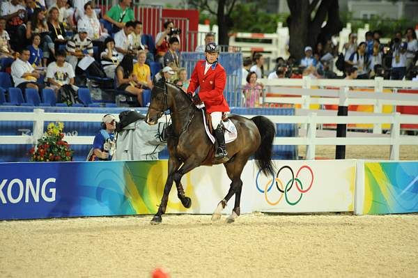 HKSJ-8-18-08-0833-WillSimpson-CarlssonVomDach-DeRosaPhoto