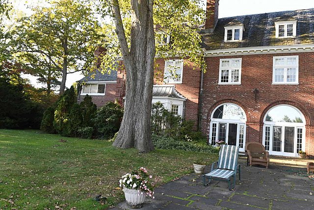 1-Exterior2-11 Evans-10-21-21-5825-DDeRosaPhoto