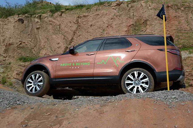 LandRover-WEG-9-23-18-2398-DDeRosaPhoto