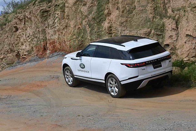 LandRover-WEG-9-23-18-NGN 9250-DDeRosaPhoto