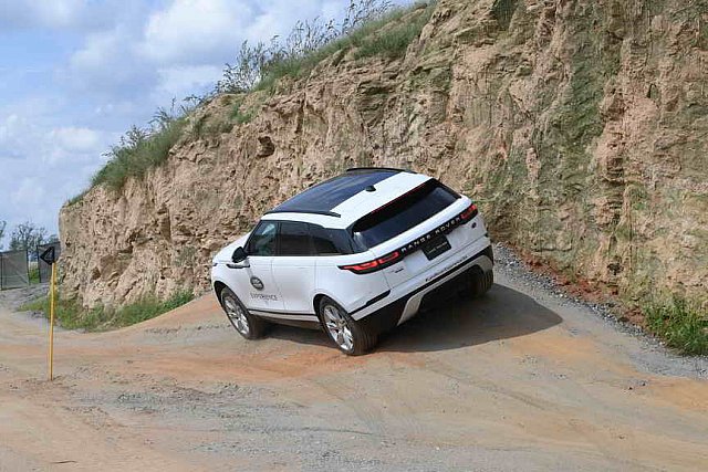 LandRover-WEG-9-23-18-NGN 9270-DDeRosaPhoto