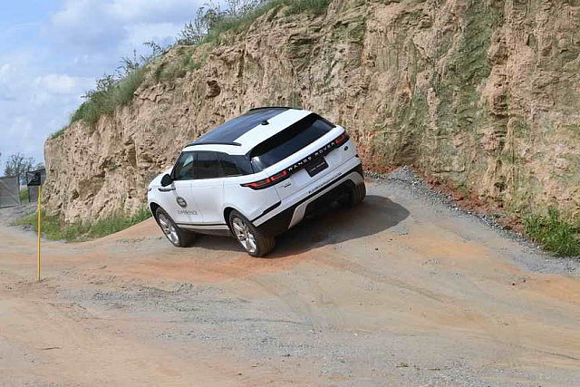 LandRover-WEG-9-23-18-NGN 9280-DDeRosaPhoto