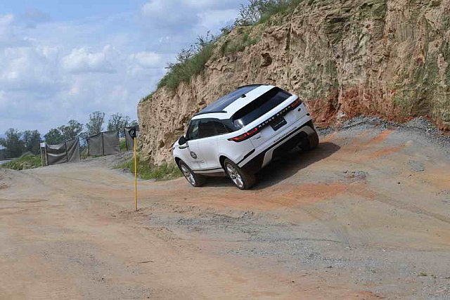 LandRover-WEG-9-23-18-NGN 9303-DDeRosaPhoto