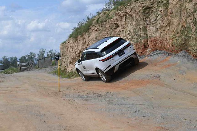 LandRover-WEG-9-23-18-NGN 9304-DDeRosaPhoto