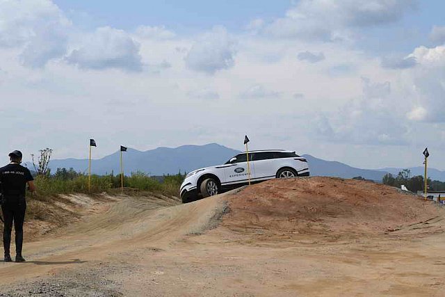 LandRover-WEG-9-23-18-NGN 9343-DDeRosaPhoto