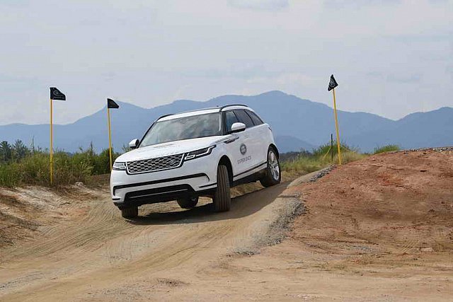 LandRover-WEG-9-23-18-NGN 9385-DDeRosaPhoto