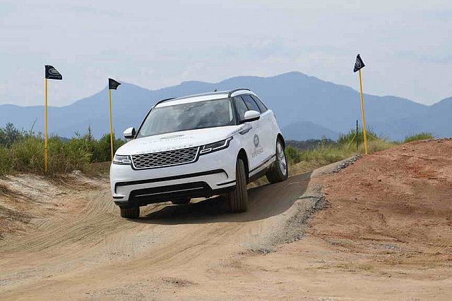 LandRover-WEG-9-23-18-NGN 9388-DDeRosaPhoto