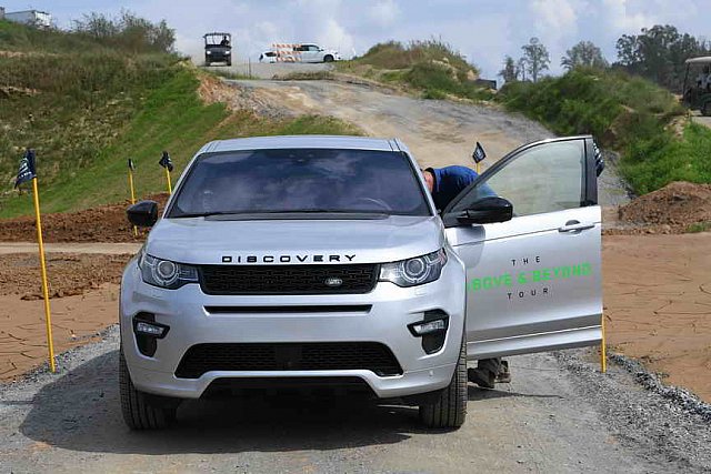 LandRover-WEG-9-23-18-NGN 9510-DDeRosaPhoto