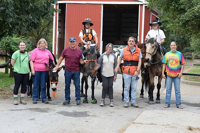 MUSTANG-10-12-21-2887-DDeRosaPhoto