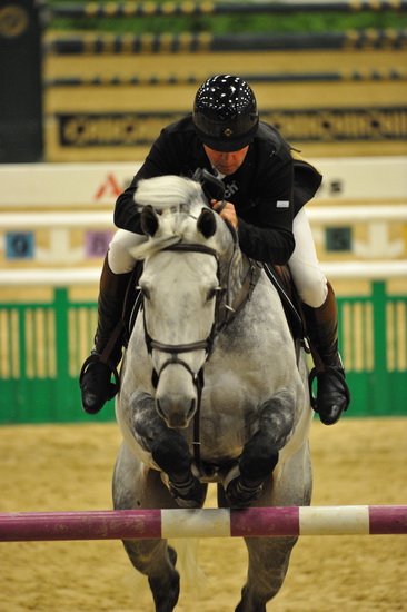 NHS-11-5-11-GrandPrix-3580-NickSkelton-Carlo273-GBR-DDeRosaPhoto