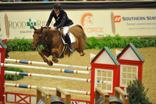 NHS-11-5-11-GrandPrix-3778-HarrieSmolders-ExquisOliverQ-DDeRosaPhoto