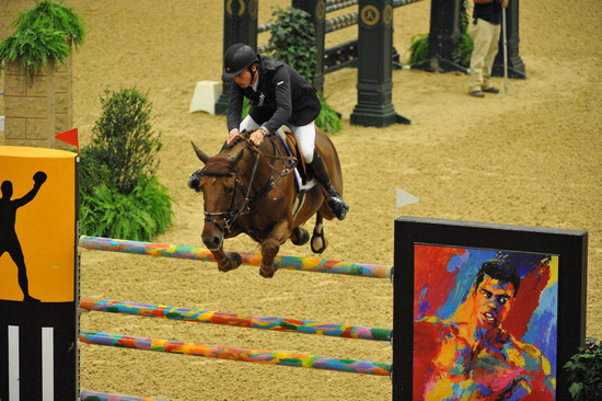 NHS-11-5-11-GrandPrix-3780-HarrieSmolders-ExquisOliverQ-DDeRosaPhoto