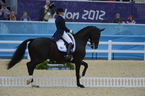 Olympics-8-7-12-DRE-GPS-1702-MikaelaLindh-MasGuapo-FIN-DDeRosaPhoto