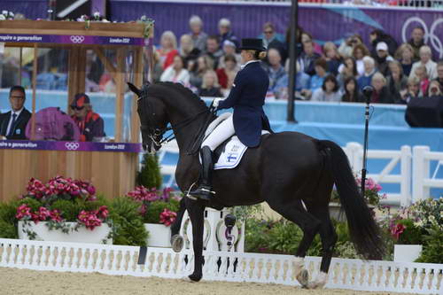 Olympics-8-7-12-DRE-GPS-1719-MikaelaLindh-MasGuapo-FIN-DDeRosaPhoto