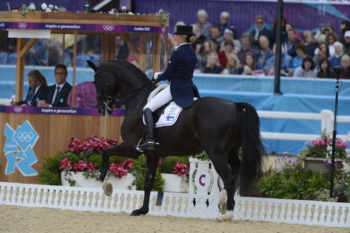 Olympics-8-7-12-DRE-GPS-1720-MikaelaLindh-MasGuapo-FIN-DDeRosaPhoto