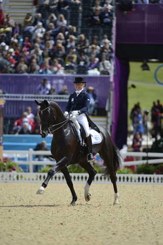 Olympics-DRE-GP2-8-2-12-0789-MikaelaLindh-MasGuapo-FIN-DDeRosaPhoto