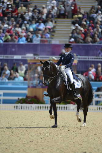 Olympics-DRE-GP2-8-2-12-0790-MikaelaLindh-MasGuapo-FIN-DDeRosaPhoto