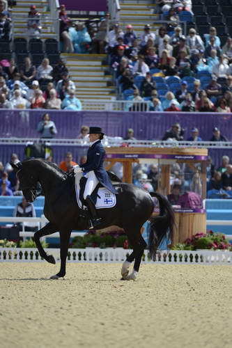 Olympics-DRE-GP2-8-2-12-0800-MikaelaLindh-MasGuapo-FIN-DDeRosaPhoto