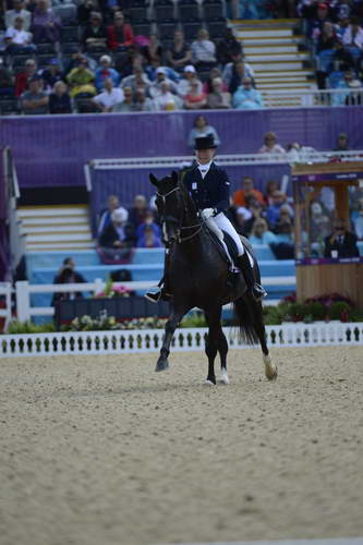 Olympics-DRE-GP2-8-2-12-0815-MikaelaLindh-MasGuapo-FIN-DDeRosaPhoto