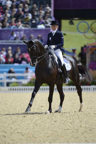 Olympics-DRE-GP2-8-2-12-0829-MikaelaLindh-MasGuapo-FIN-DDeRosaPhoto