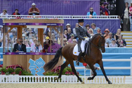 Olympics-DRE-GP-8-2-12-9740-JoseManuelMartinDockx-Grandioso-ESP-DDeRosaPhoto