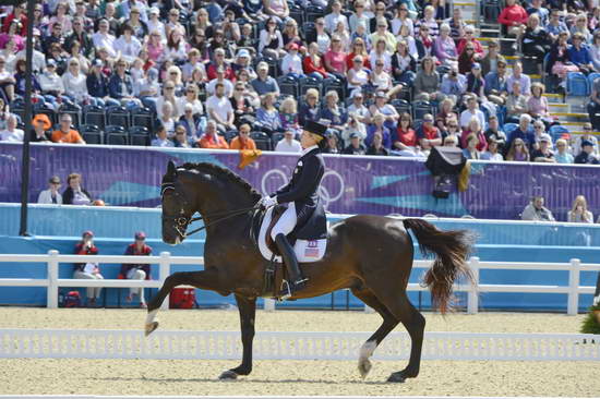 Olympics-DRE-GP-8-3-12-1815-TinaKonyot-Calecto-USA-DDeRosaPhoto