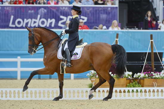 Olympics-DRE-GP-8-3-12-2101-ValentinaTruppa-EremoDelCastegno-ITA-DDeRosaPhoto