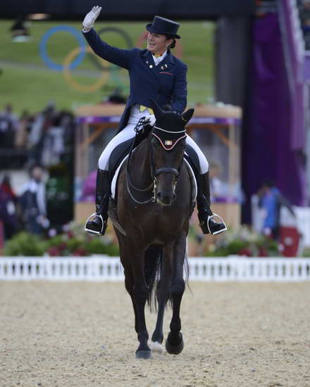 Olympics-DRE-GP2-8-2-12-0758-ClaudiaFassaert-Donnerfee-BEL-DDeRosaPhoto