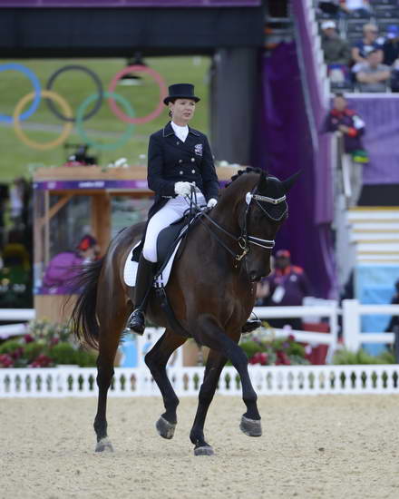 Olympics-DRE-GP2-8-2-12-1013-LouisaHill-Antonello-NZL-DDeRosaPhoto