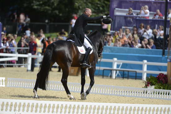 Olympics-DRE-GP-8-3-12-3320-SteffenPeters-Ravel-USA-DDeRosaPhoto