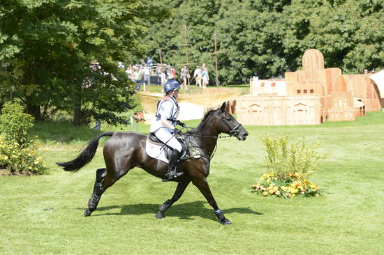 Olympics-EV-XC-7-30-12-4364-NicolaWilson-OppositionBuzz-GBR-DDeRosaPhoto