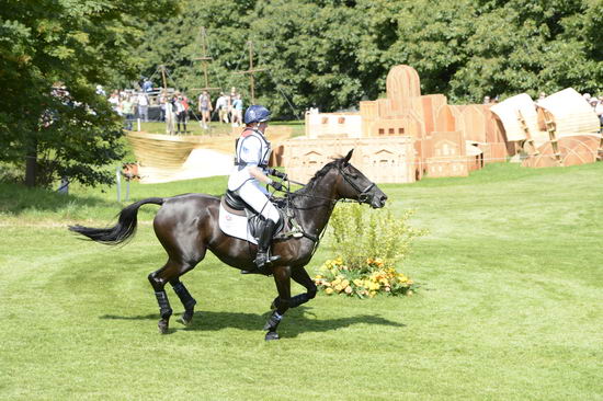 Olympics-EV-XC-7-30-12-4365-NicolaWilson-OppositionBuzz-GBR-DDeRosaPhoto