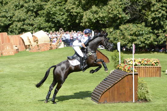 Olympics-EV-XC-7-30-12-4371-NicolaWilson-OppositionBuzz-GBR-DDeRosaPhoto