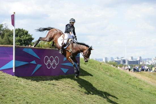 Olympics-EV-XC-7-30-12-4444-JonelieRichards-Flintstar-NZL-DDeRosaPhoto