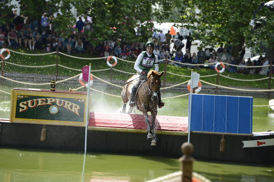 Olympics-EV-XC-7-30-12-5246-JosephMurphy-ElectricCruise-IRL-DDeRosaPhoto