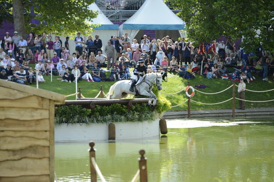 Olympics-EV-XC-7-30-12-5408-CarolinePowell-Lenamore-NZL-DDeRosaPhoto