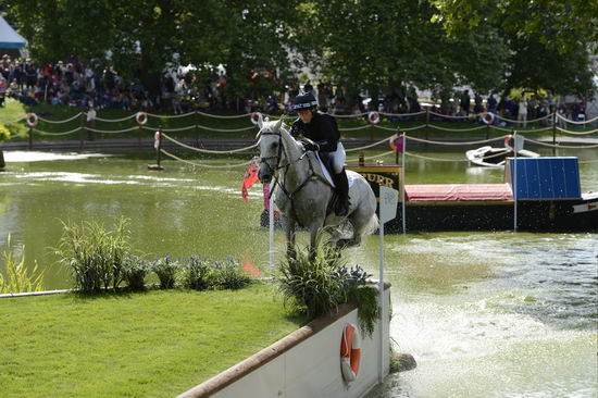 Olympics-EV-XC-7-30-12-5432-CarolinePowell-Lenamore-NZL-DDeRosaPhoto