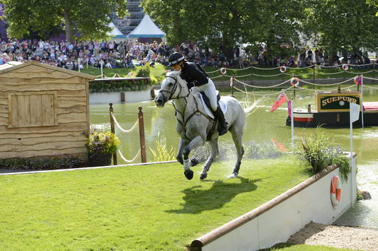 Olympics-EV-XC-7-30-12-5435-CarolinePowell-Lenamore-NZL-DDeRosaPhoto