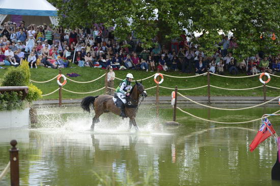 Olympics-EV-XC-7-30-12-5614-LucindaFredericks-FlyingFinish-AUS-DDeRosaPhoto