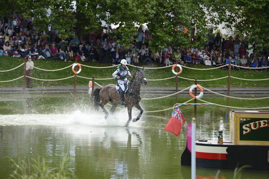 Olympics-EV-XC-7-30-12-5616-LucindaFredericks-FlyingFinish-AUS-DDeRosaPhoto