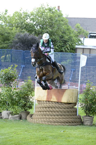 Olympics-EV-XC-7-30-12-5651-LucindaFredericks-FlyingFinish-AUS-DDeRosaPhoto