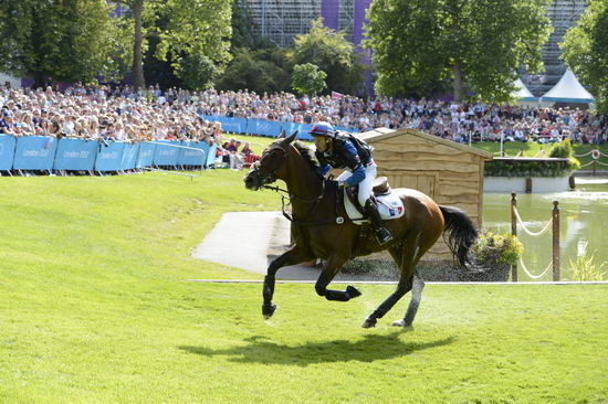 Olympics-EV-XC-7-30-12-5701-DonalienSchauly-OCarinaDuShanois-FRA-DDeRosaPhoto