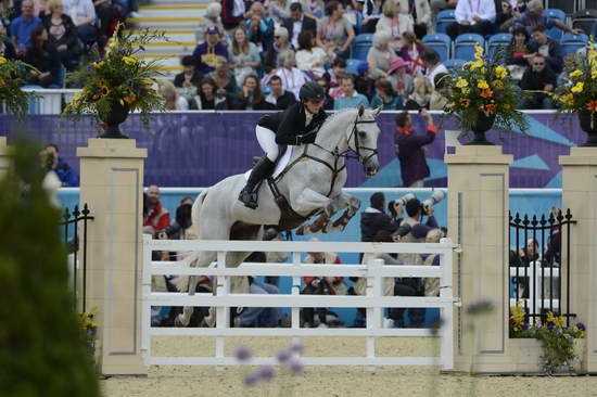 Olympics-EV-SJ-7-31-12-7254-CarolinePowell-Lenamore-NZL-DDeRosaPhoto