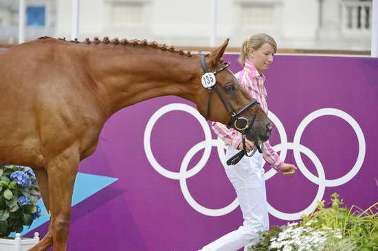 Olympics-EVJg-7-27-12-0435-SandraAuffarth-OpgunLouvo-GER-DDeRosaPhoto