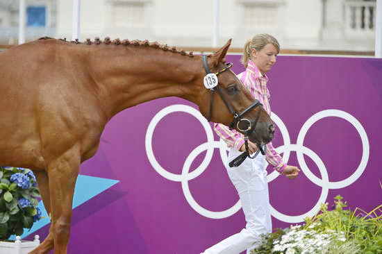 Olympics-EVJg-7-27-12-0435-SandraAuffarth-OpgunLouvo-GER-DDeRosaPhoto