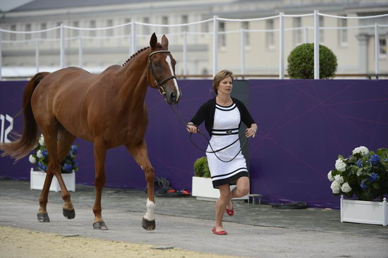 Olympics-EVJg-7-27-12-0496-MichelleMueller-Amistad-CAN-DDeRosaPhoto